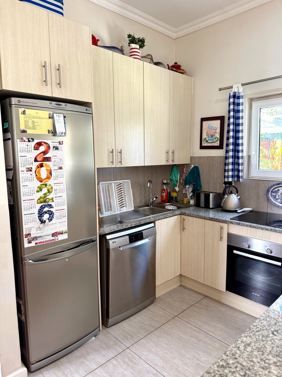 2 Bedroom Property for Sale in Fonteine Retirement Village Western Cape